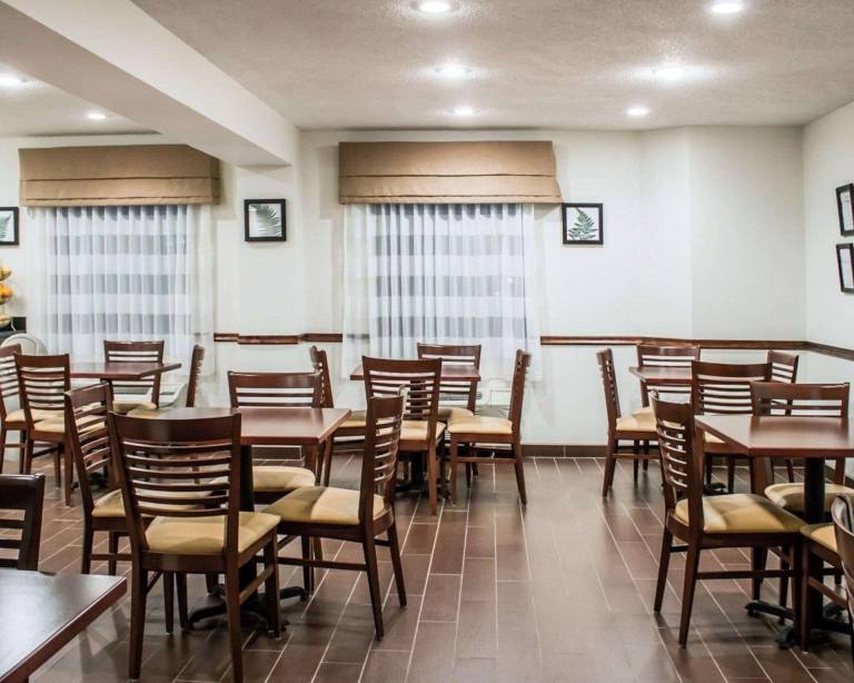 Sleep Inn Summersville - New River Gorge Area — photo 2