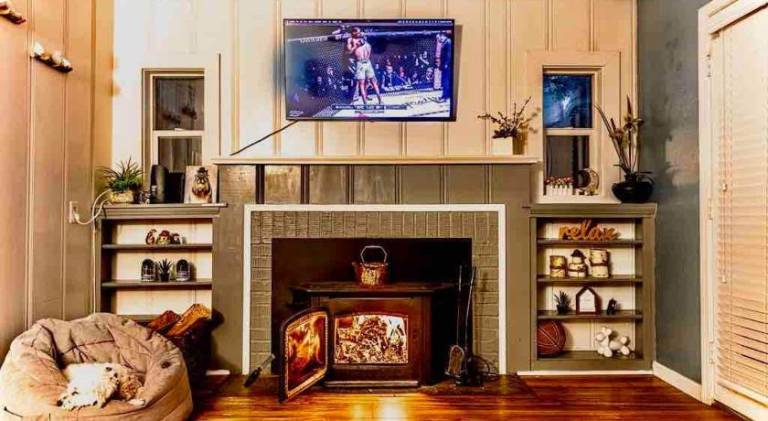 House with 1 room for 6 persons in Three Rivers, CA