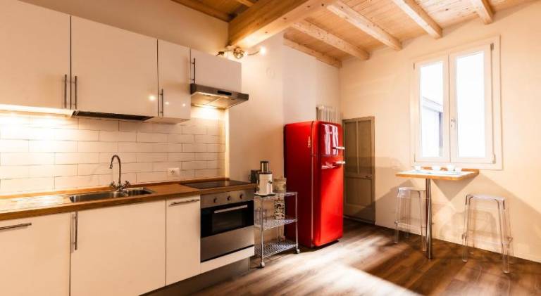 Holiday apartment with patio — photo 4