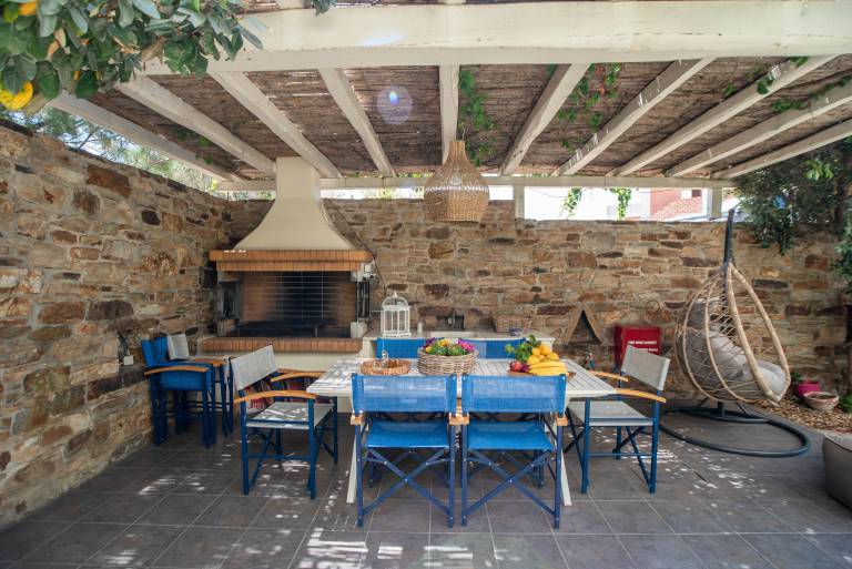 Aparthotel with patio & grill | Sea view | Close to the beach | Pet-friendly in Naxos