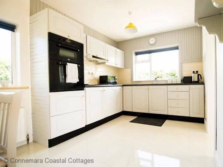 Cottage Askillaun