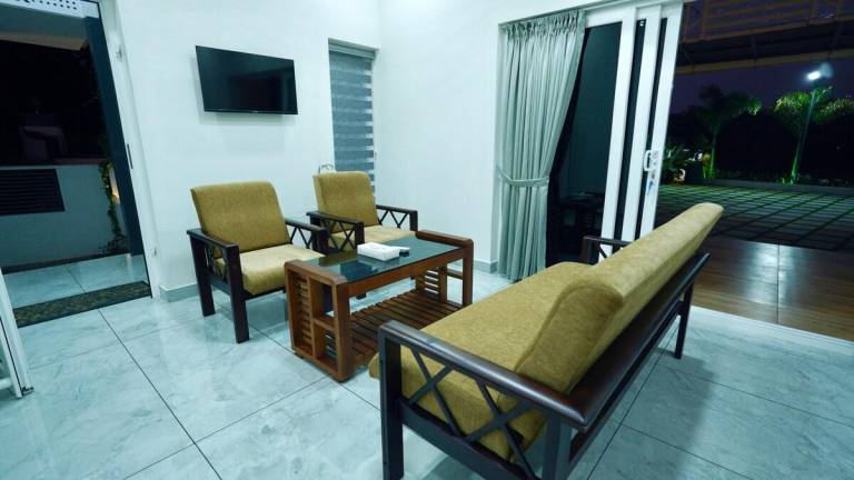 House Aluva