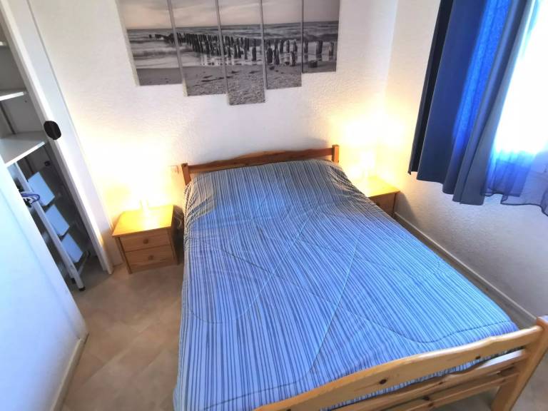 Apartment with 2 rooms for 5 persons — photo 5