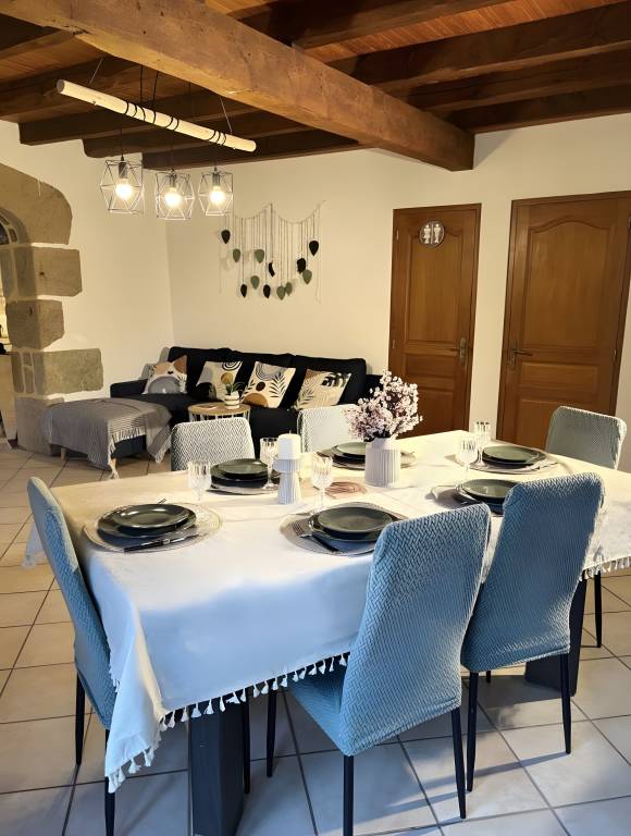 Gîte la Servolle – House with Pool, Near Shops and Attractions — photo 3