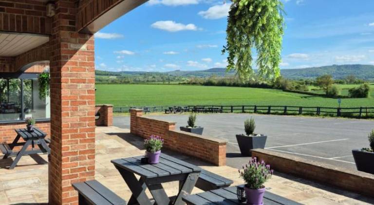 OYO White Horse Lodge Hotel, East Thirsk — photo 5