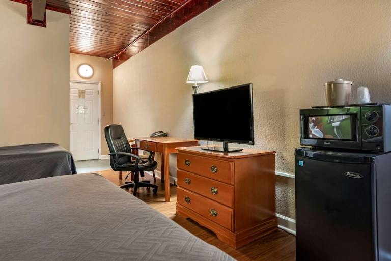 Motel Tallahassee
