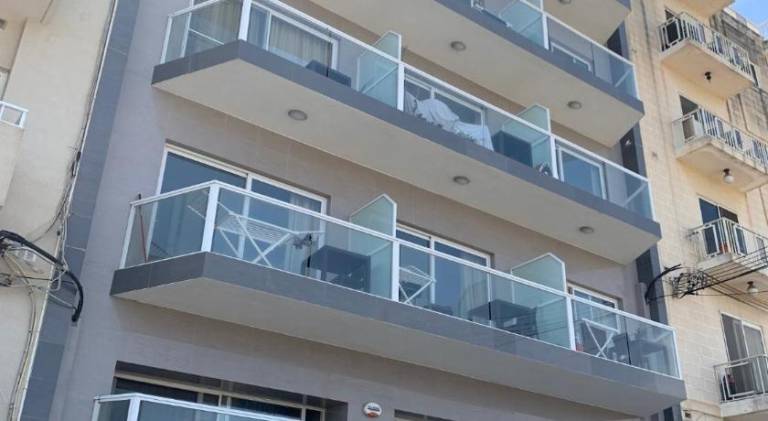 Apartment with 4 rooms for 5 persons — photo 4