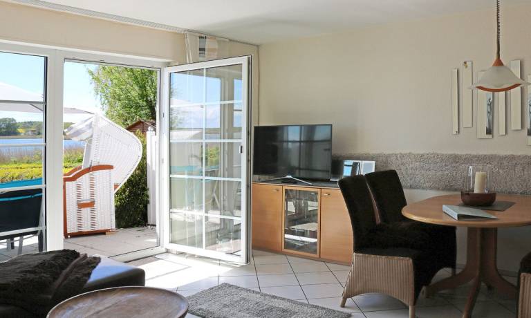 Haus mit Seeblick, gratis Sauna- und Schwimmbadnutzung - Fährhaus Sellin Nr.12 — photo 4