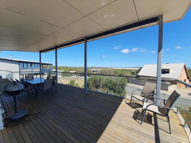 House  Marion Bay