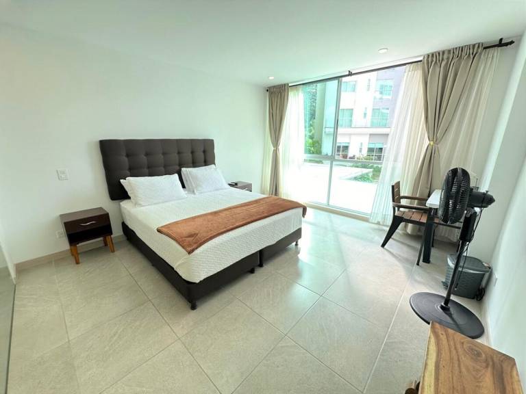 Rental apartment with pool — photo 2