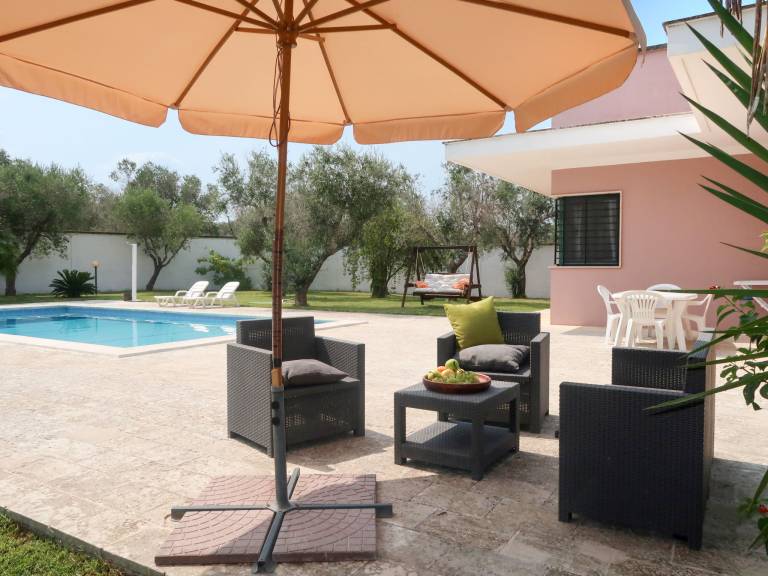 House with terrace, garden & BBQ — photo 2