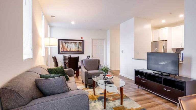 Apartment with pool & BBQ | Suitable for remote work — photo 5