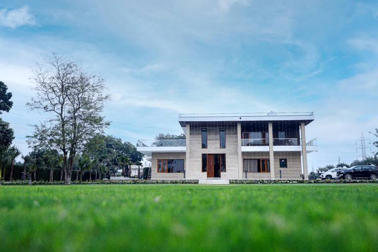 Calm and Luxury Getaway, Activities and Relax in Sohna