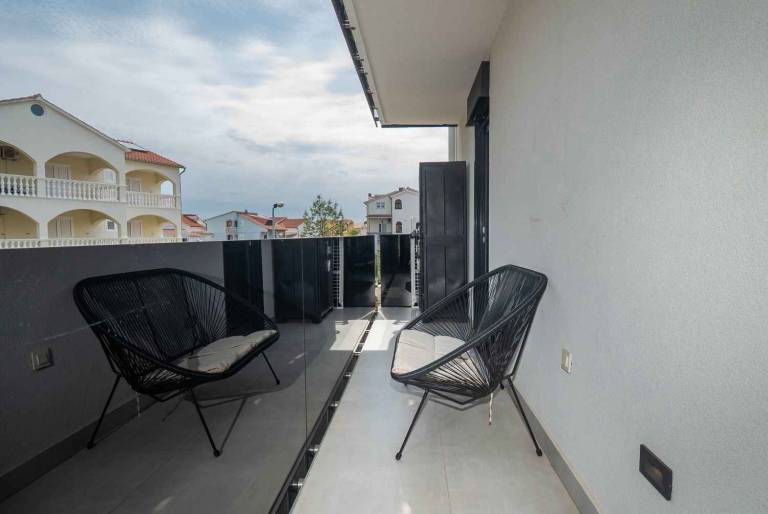 Apartment with 2 rooms for 5 persons — photo 5