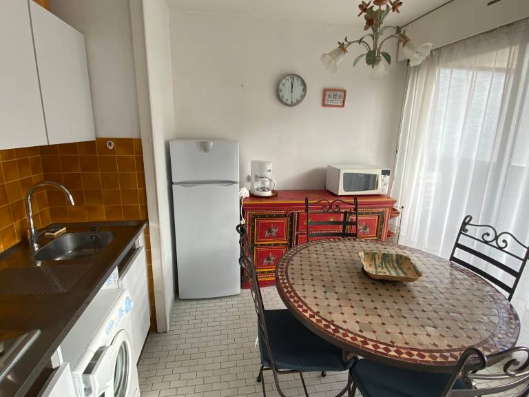 Holiday apartment with 1 room for 4 persons — photo 5