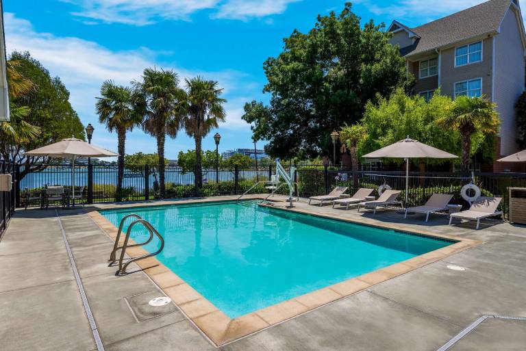 Sonesta ES Suites San Francisco Airport Oyster Point Waterfront — photo 3