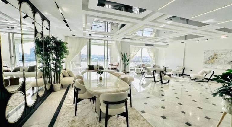 280 m&sup2; Ferienwohnung
