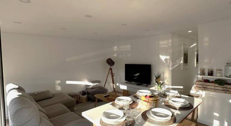 Rental apartment with 3 rooms for 7 persons in Porto