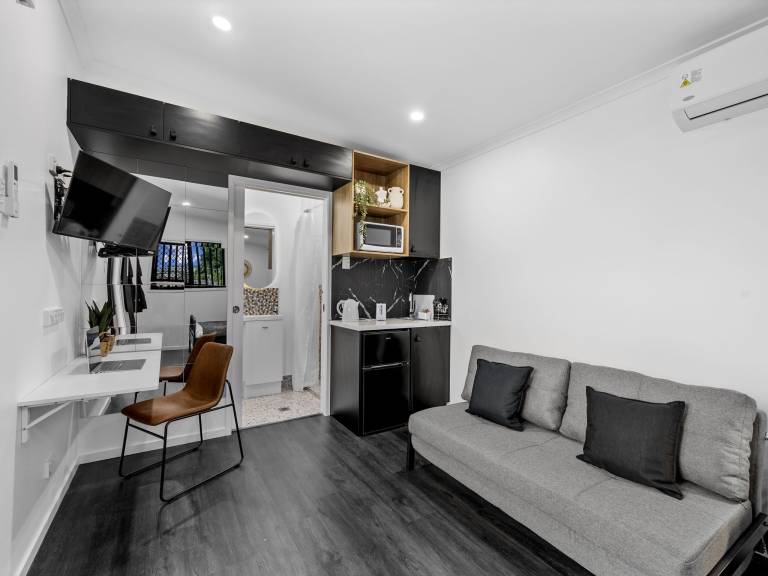 Cabin West Ipswich