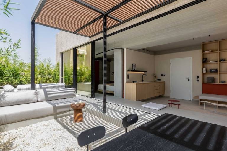 Accommodation  Cholargos