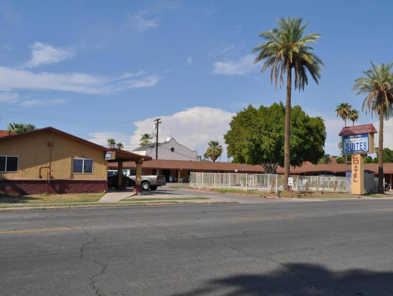 California Suites Motel Calexico — photo 4