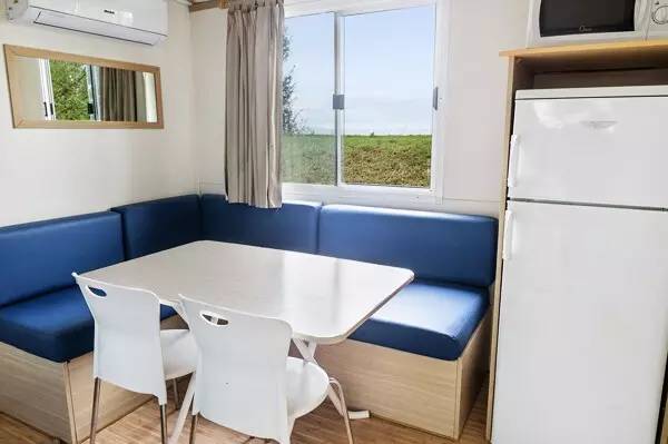 Mobile home with grill, pool & garden | Beach nearby | Pets are welcome — photo 2