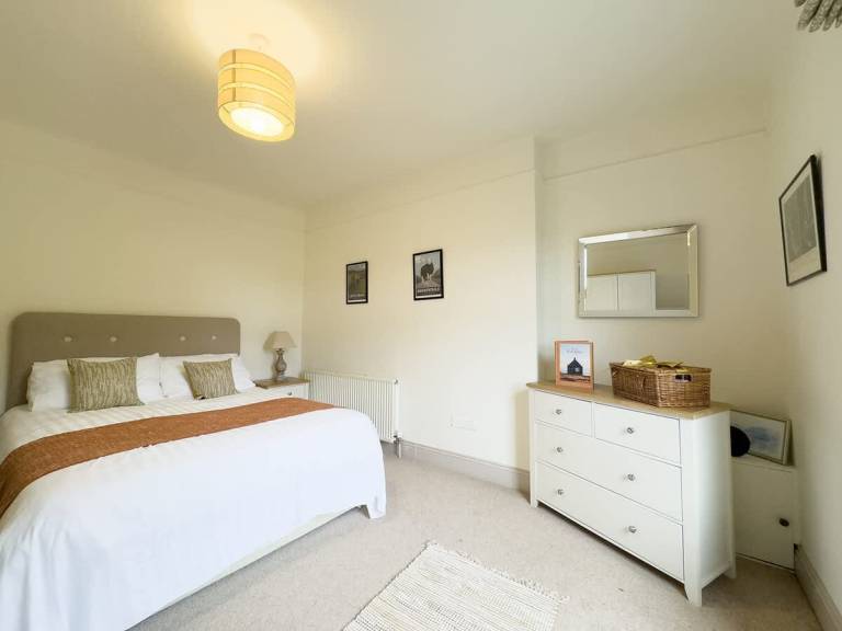 Rental apartment with 2 rooms for 4 persons — photo 3