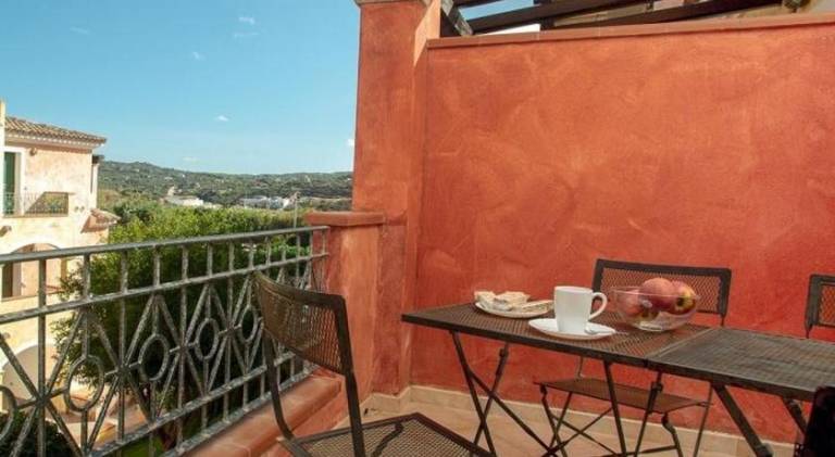 Rental apartment with patio & pool | Pets are welcome — photo 4