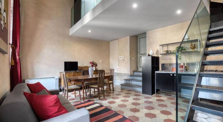 Serviced apartment with patio in Narni