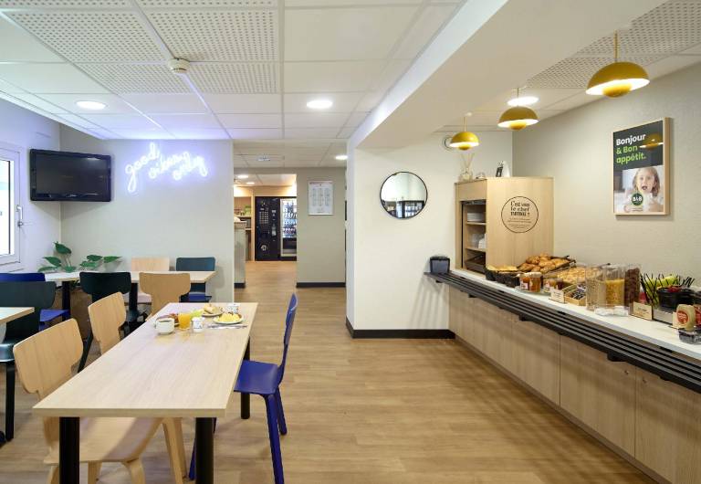 B&B HOTEL Viry-Châtillon — photo 5