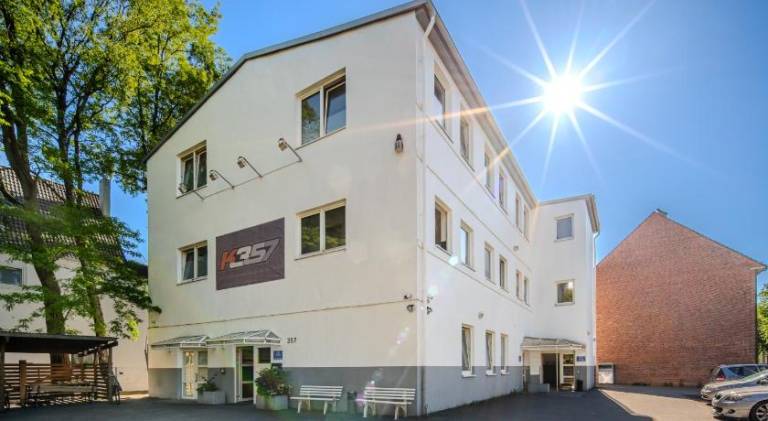 K 357 - Staffboarding - Personal- und Monteurzimmervermietung und Vermittlung in Hamburg und Umgebun — photo 2