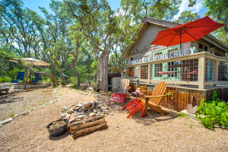 Snuggle Inn Wimberley Cabin w/ Fire Pit + Deck — photo 3
