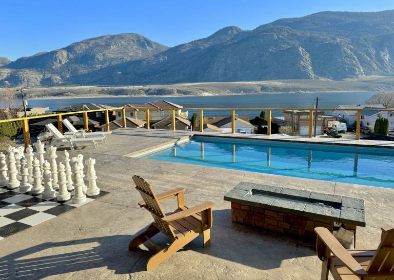 Villa Osoyoos