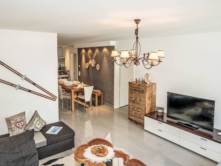 Ferienwohnung mit Hund in St. Moritz, Schweiz für max. 4 Personen Ferienwohnung mit Hund in St. Moritz, Schweiz für max. 4 Personen