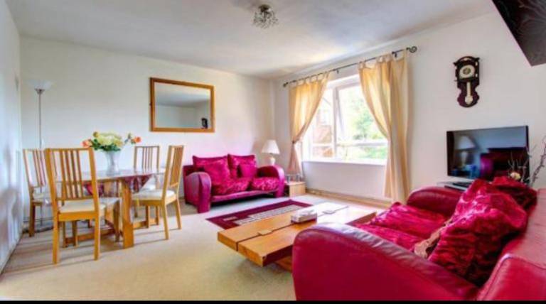 Apartment  Bromley