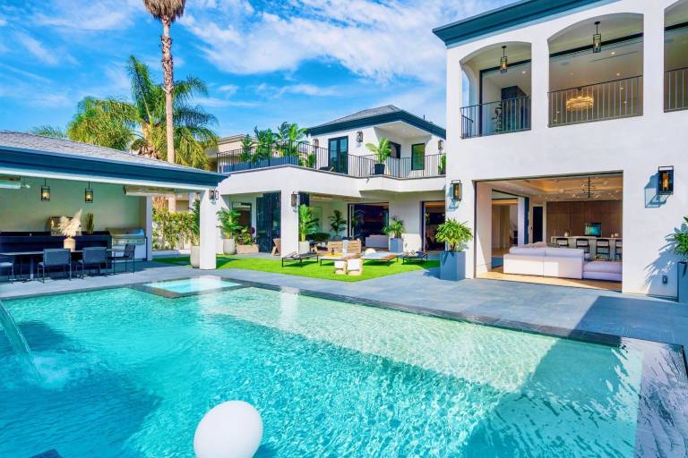 Villa Hollywood