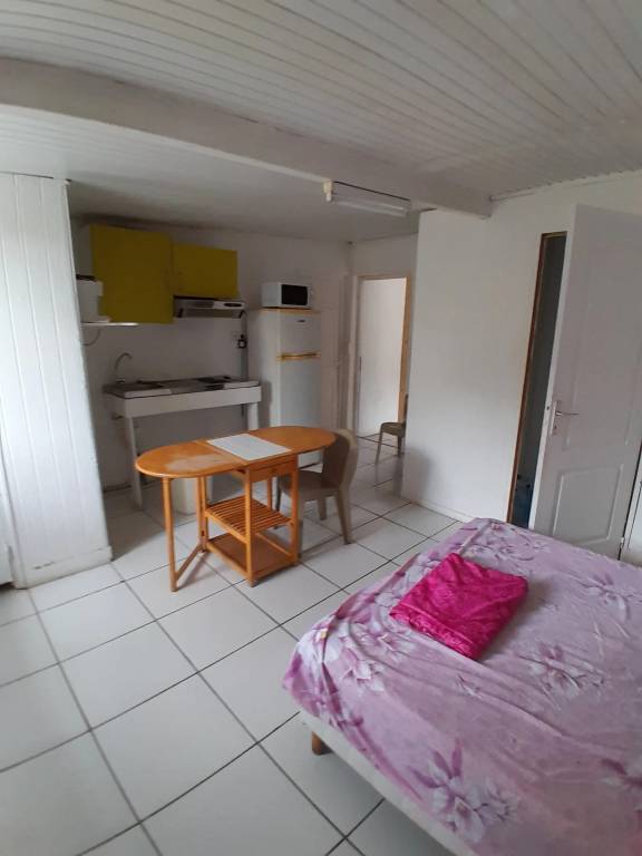 Studio flat  Les Abymes