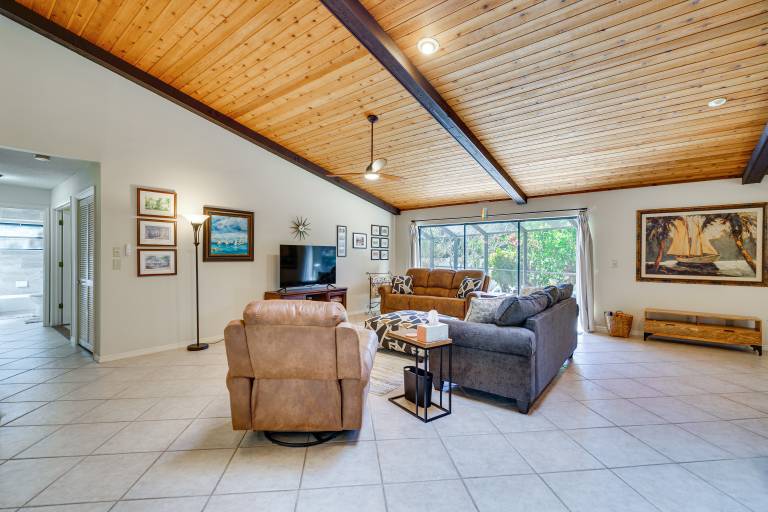 Heated Pool, 3 Mi to Dtwn: Cape Coral Escape! — photo 4