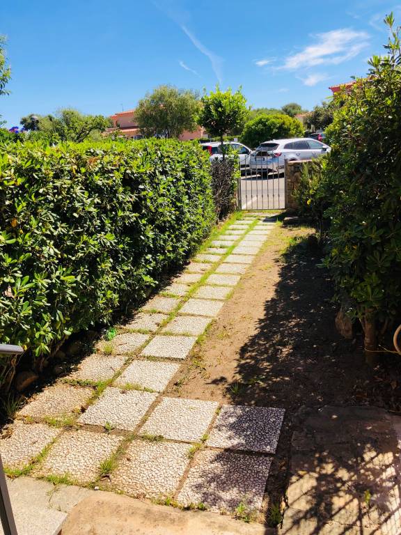 Holiday apartment with garden & terrace | Close to the beach | Dogs allowed — photo 2