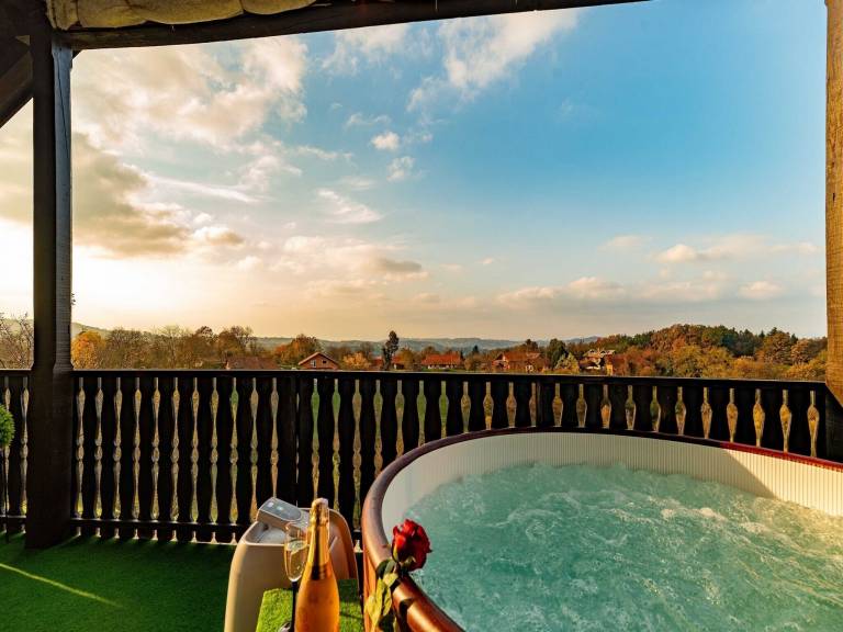 kuća Gornja Podgora