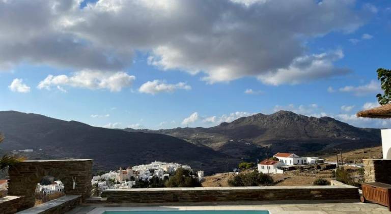 Lovely villa with patio, garden & pool | Pet-friendly in Tinos