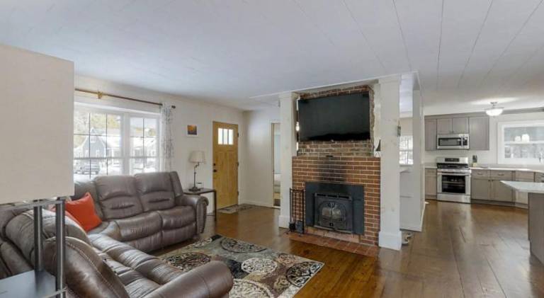 Spacious vacation home | Pets allowed in North Conway, NH