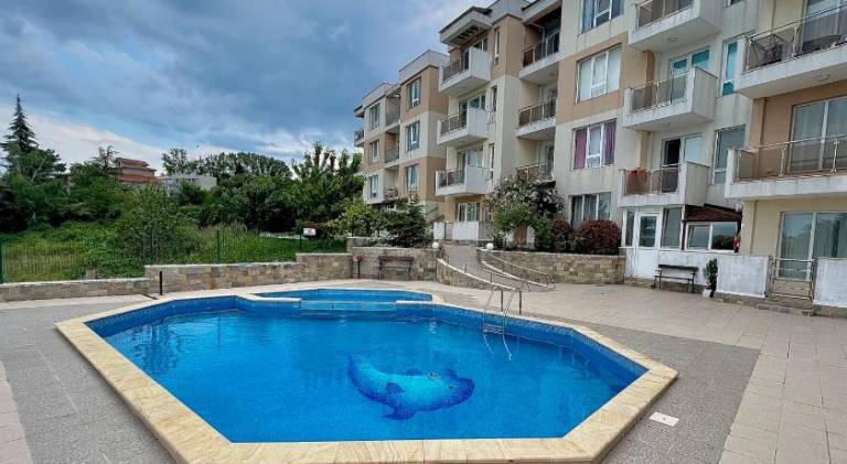 Lovely rental apartment with garden, private pool & terrace | Pets are welcome — photo 2