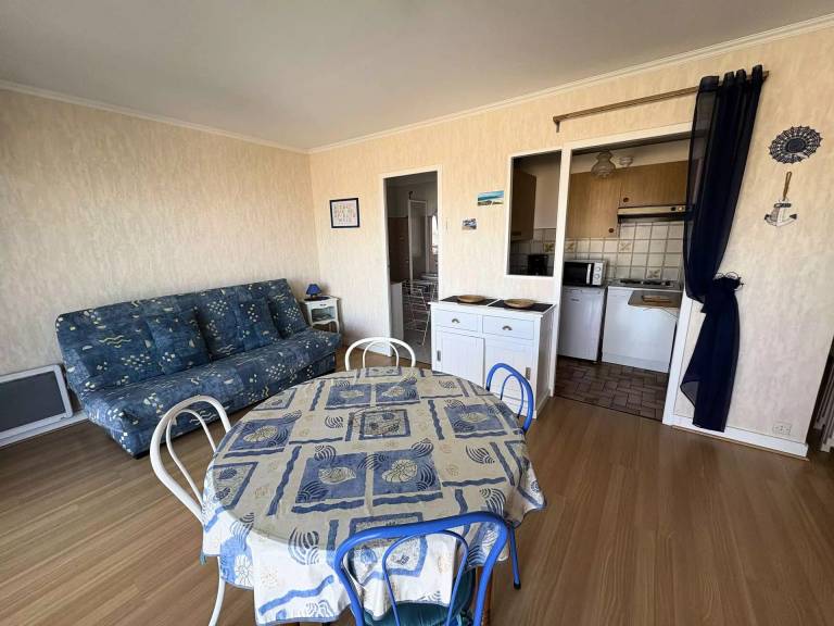 Lovely studio with patio | Close to the beach | Pets allowed — photo 3