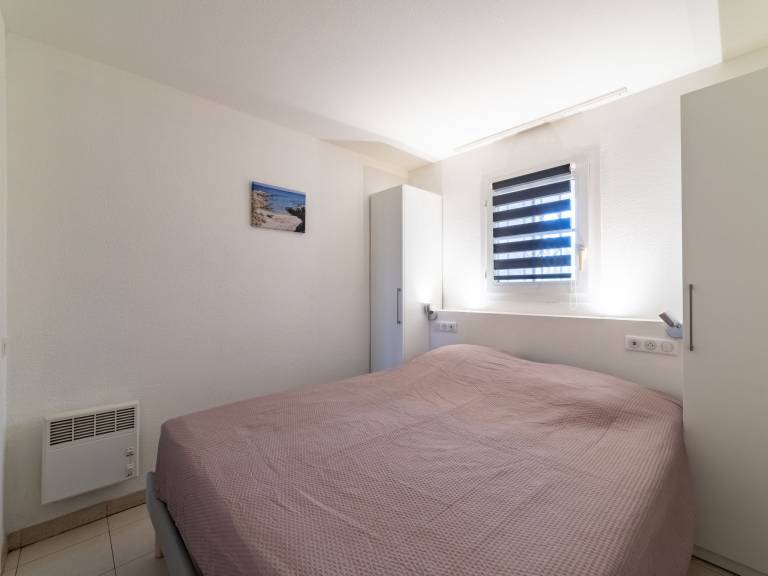 Rental apartment with pool & garden — photo 4