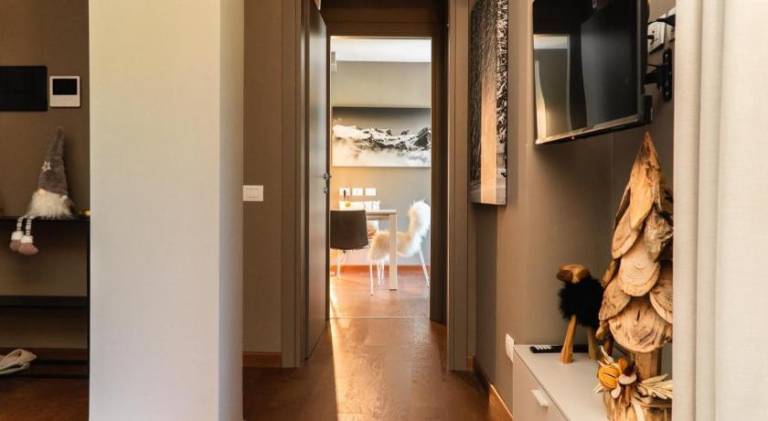 Serviced apartment with pool, terrace & sauna in Ayas
