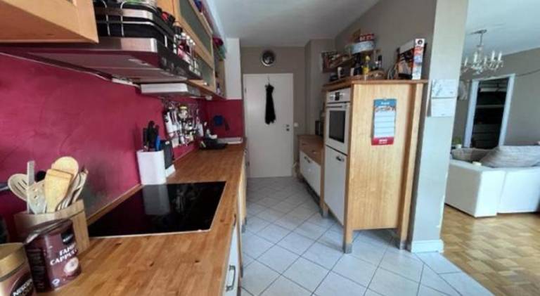 Zentrale, helle Wohnung mit Balkon! Ideal fur Messe, Business und Stadtereise — photo 5
