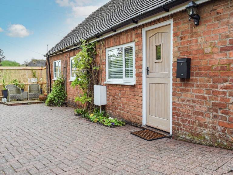 Cottage Southam