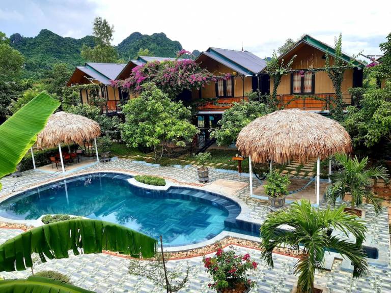 Accommodation Phong Natural Heritage Area
