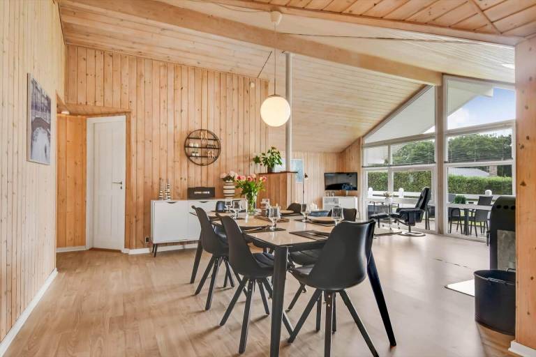 House with barbeque, sauna & terrace | Pet-friendly — photo 2